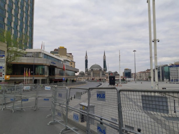 Foto - Bu sabah İstanbul! Sadece onlar geçebiliyor