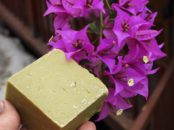 Foto - Bu sabun her derde deva! Işıl ışıl saçlar için çözümü uzakta aramayın