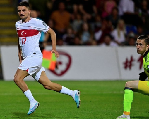 Foto - Bu şans bir daha gelmez: Sırada yeni rekorlar var... Sen misin Zaha'yı alan!