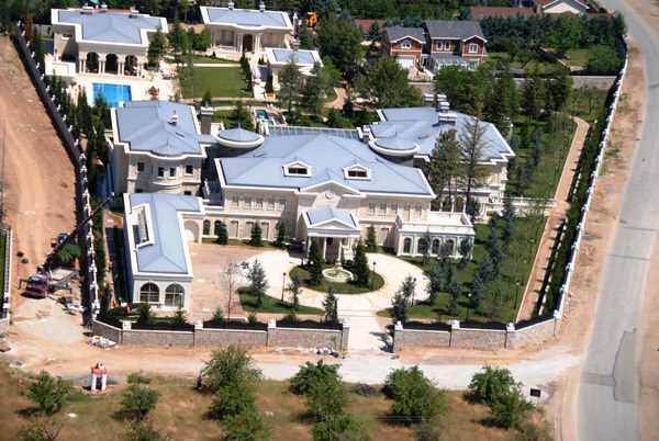 Bu saray Fetullah Gülen için mi yapıldı?