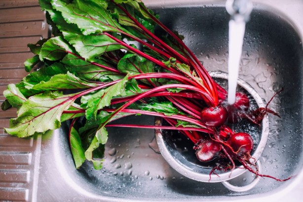 Foto - Bu sebze ve meyveleri pişiren pişman olur! Kanserle savaşma özelliğini yitiriyor