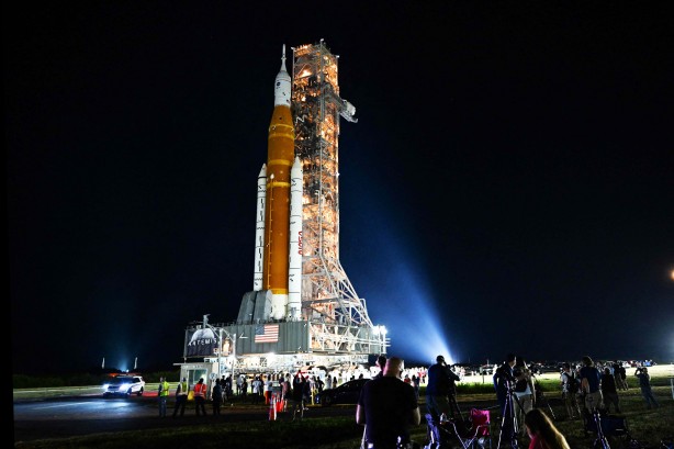 Foto - Bu sefer becerecekler mi? NASA, Ay için yeni tarihi açıkladı!