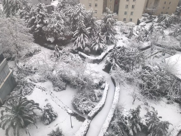 Foto - Bu sefer çok şiddetli geliyor! İstanbul'a kar uyarısı: Tatil uzatılabilir