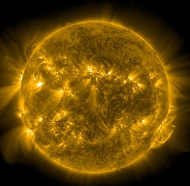 Foto - Bu sefer güneş fırtınası Dünya'yı vuracak! 'Yamyam' yutarak gelecek