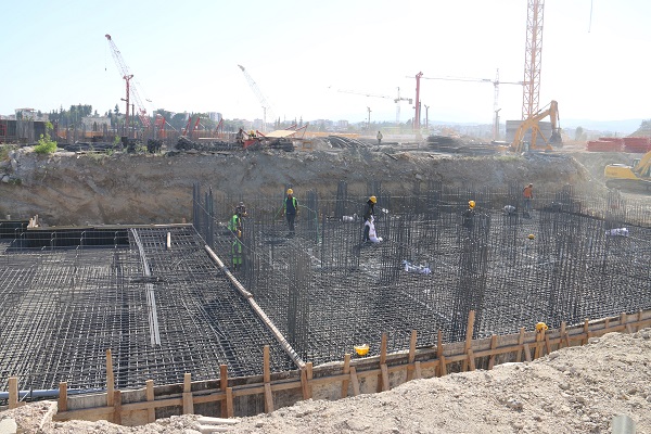 Foto - Bu şehirde inşaatlarda gece de çalışılıyor