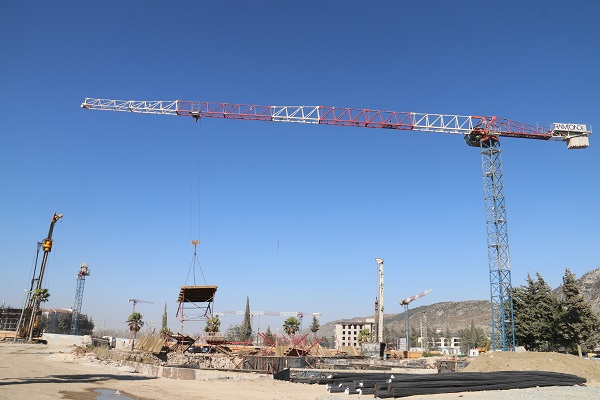 Foto - Bu şehirde inşaatlarda gece de çalışılıyor