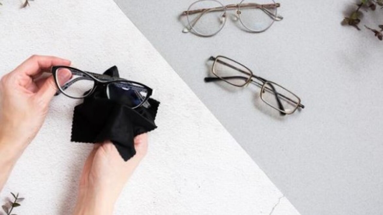 Foto - Bu şekilde daha kolay olacak! Gözlük camı temizlemenin en pratik 3 yöntemi