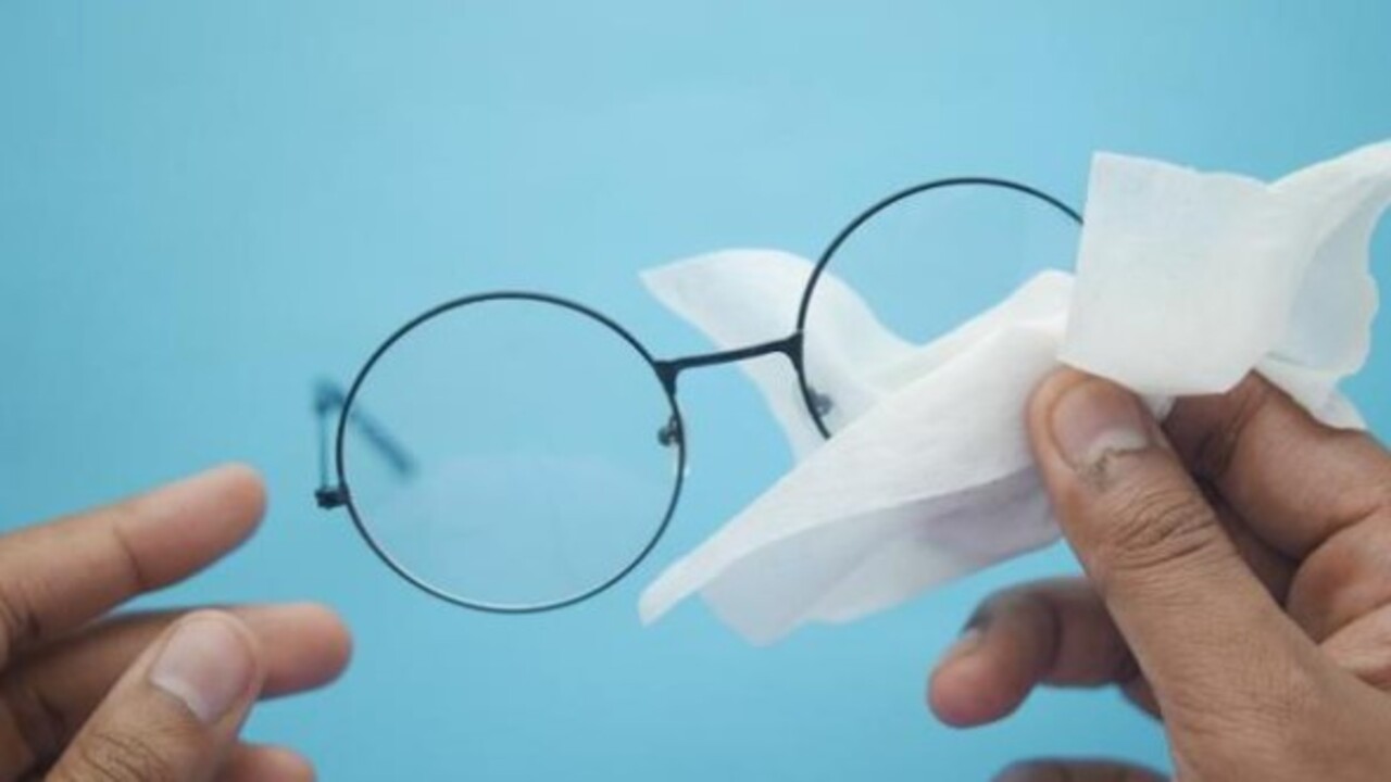 Foto - Bu şekilde daha kolay olacak! Gözlük camı temizlemenin en pratik 3 yöntemi