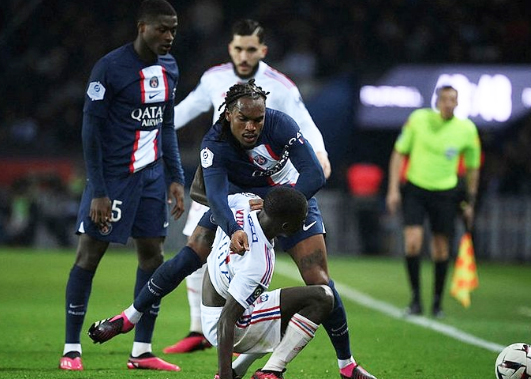 Foto - Bu sorunu acilen çözmemiz lazım acilen dedi ve uçağını havalandırıyor! Bombalar art arda patlayacak...