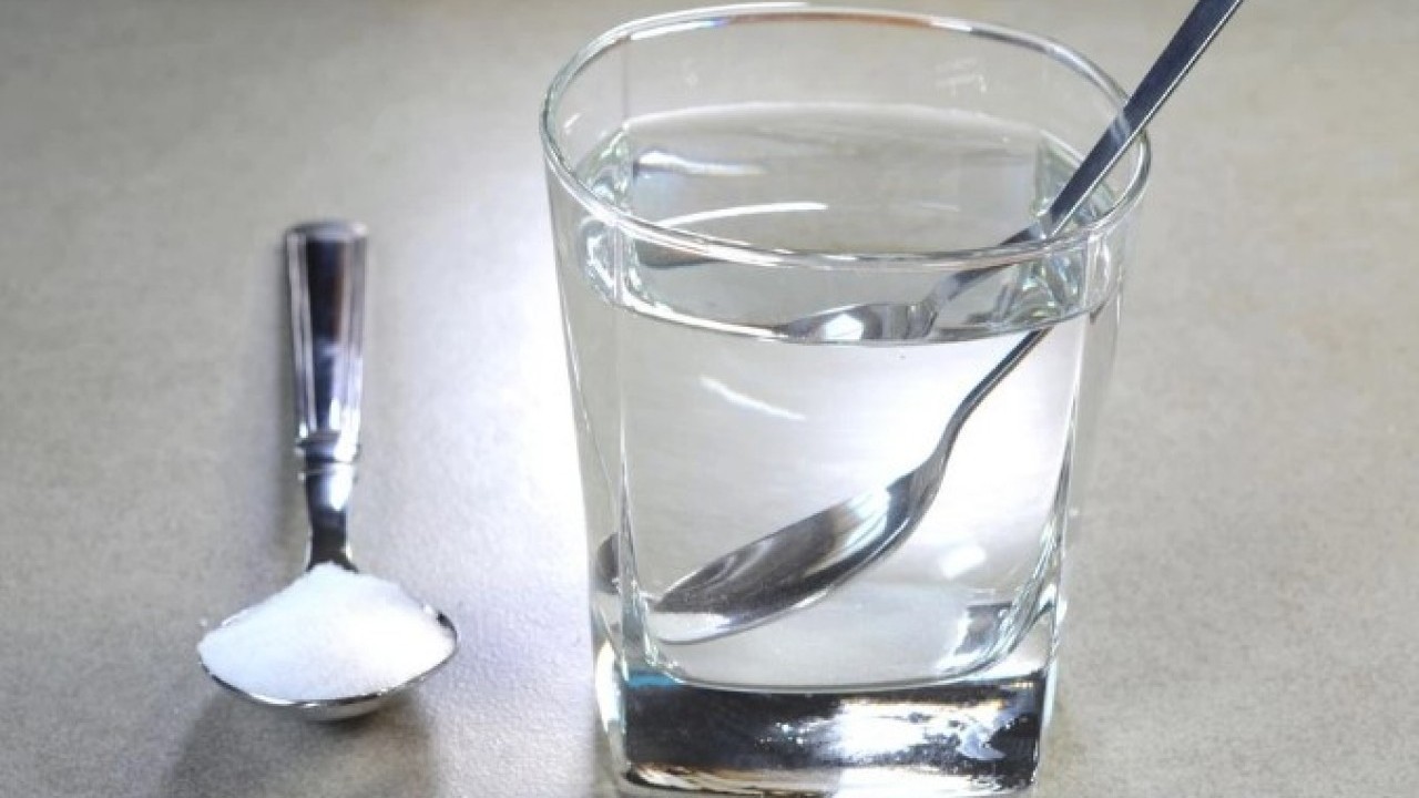 Foto - Bu sorunu yaz aylarında sık yaşıyoruz! İşte beyaz kıyafetlerden ter lekesini çıkarmanın kolay yolu