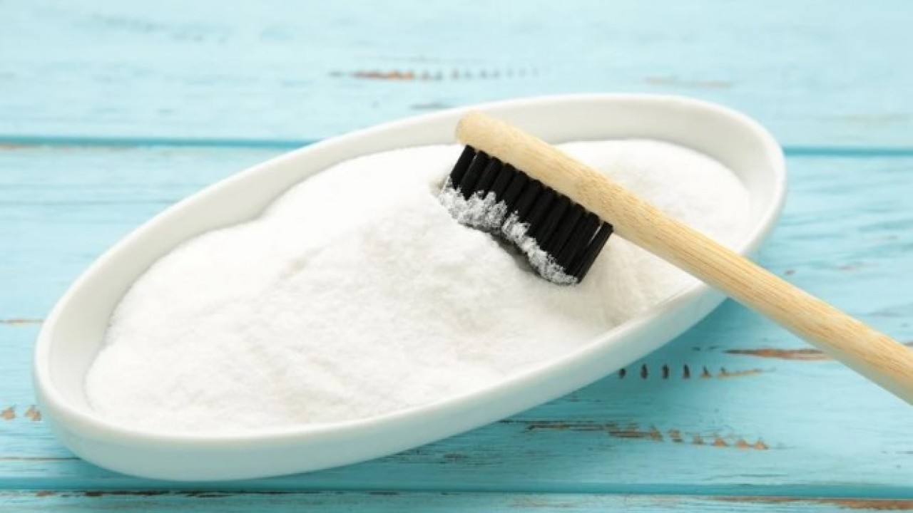 Foto - Bu sorunu yaz aylarında sık yaşıyoruz! İşte beyaz kıyafetlerden ter lekesini çıkarmanın kolay yolu