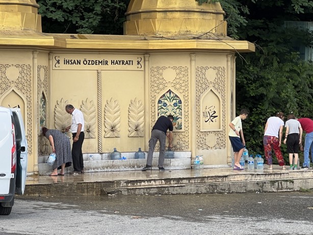 Foto - Bu su birçok hastalığa iyi geliyor! Şehir dışından gelmeye başladılar