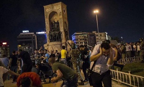 Foto - Bu sümüklüye uyan 3 bin FETÖ'cü ömür boyu hapis yatacak