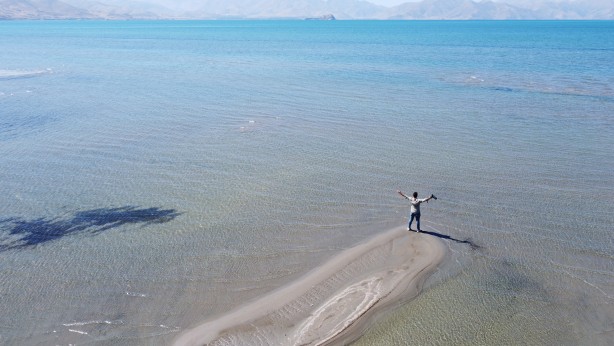 Foto - Bu tablonun sonu iyi değil! Van Gölü'nde tedirgin eden görüntüler