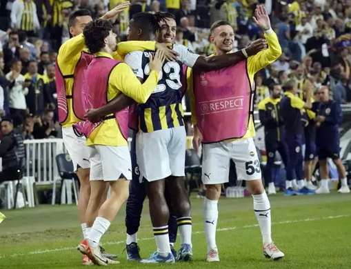 'Bu takım uçacak, uçacak' denilmişti! İsmail Kartal'ın hatası şampiyonluğu kaybettirebilir!