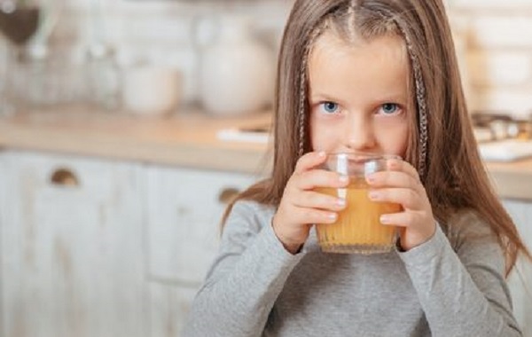 Foto - Bu tehlikeyi duyunca bir daha meyve suyu içmeyeceksiniz | Meyve suyu alırken bir kez daha düşünün! 