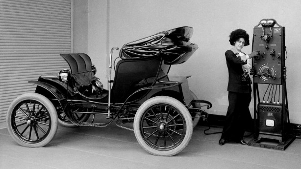 Foto - Bu teknoloji gerçekten yeni mi? 102 yıl önceden söz ediyoruz! Elektrikli araba o zamanlarda da popülermiş!
