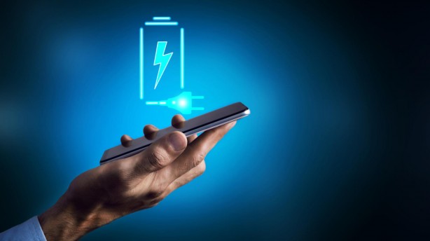 Foto - Bu telefonların şarjı hiç bitmiyor! İşte şarjı günlerce giden akıllı telefonlar