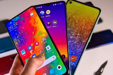 Foto - Bu telefonların şarjı hiç bitmiyor! İşte şarjı günlerce giden akıllı telefonlar