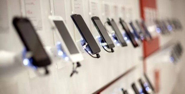 Foto - Bu telefonların vergisi yok! İşte en iyi 20 model