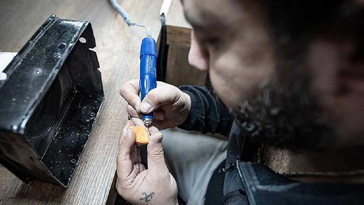 Foto - Bu tesbihin fiyatını duyan şaşırıyor! İşçiliğini gören bu nasıl iş diyor