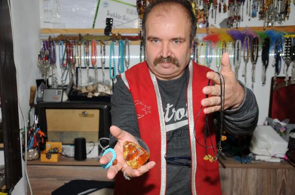 Foto - Bu tespihin fiyatı 200 bin lira!