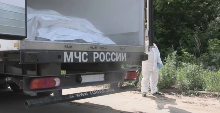 Foto - Bu tırların içinde binlerce ceset var