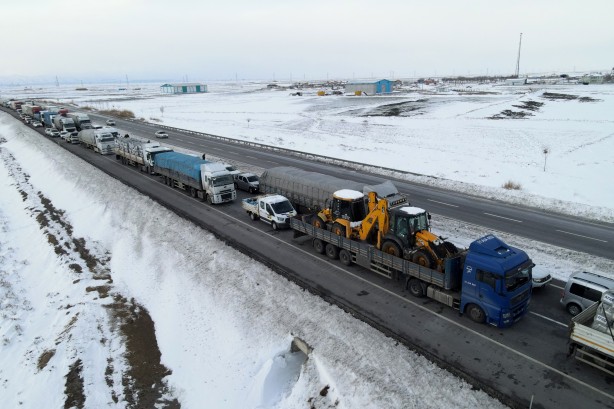 Foto - Bu trafik bambaşka! Hem gururlanacak hem duygulanacaksınız
