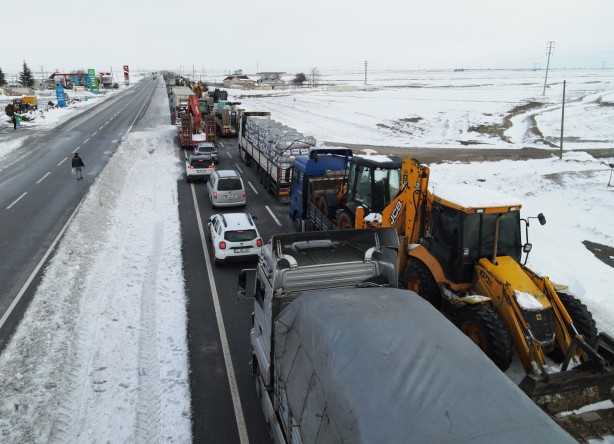 Foto - Bu trafik bambaşka! Hem gururlanacak hem duygulanacaksınız