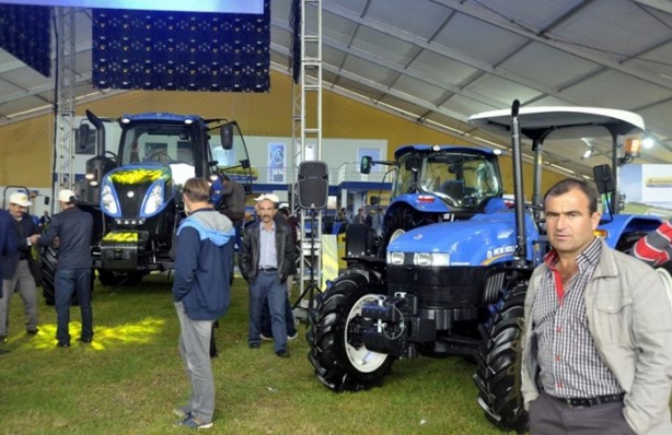 Foto - Bu traktör 1 milyon lira!