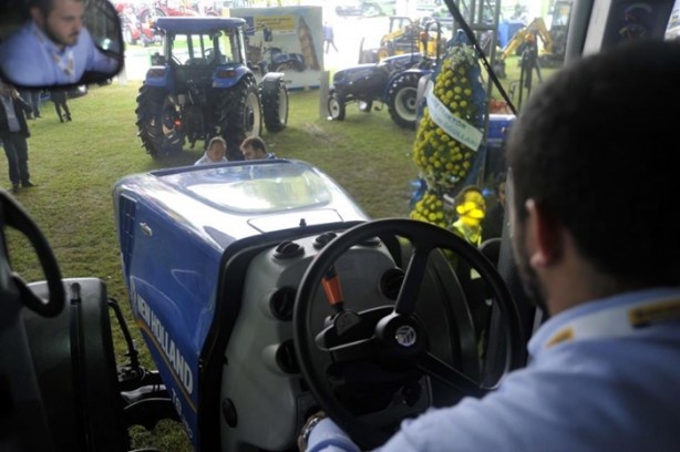 Foto - Bu traktör 1 milyon lira!