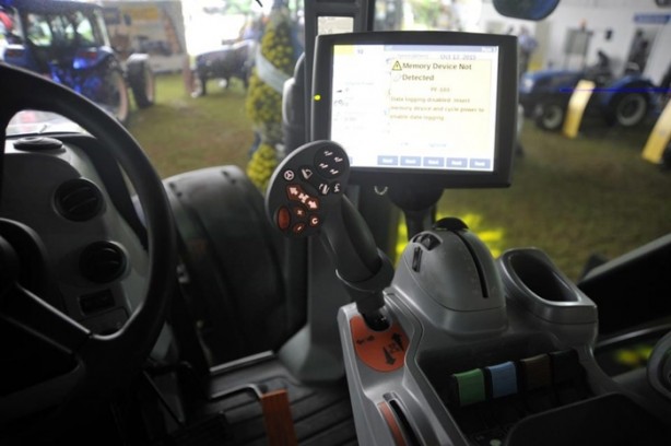 Foto - Bu traktör 1 milyon lira!