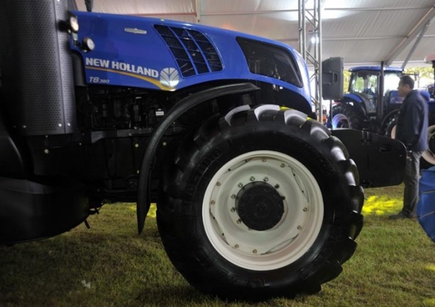 Foto - Bu traktör 1 milyon lira!