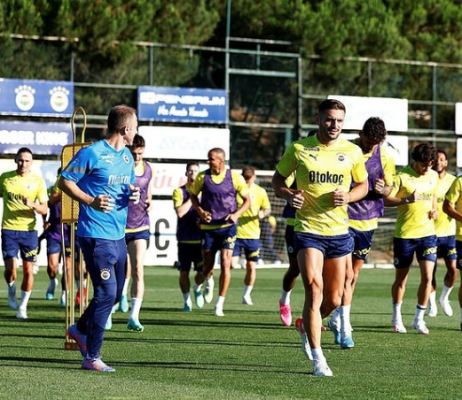 Bu transfer taraftara oh dedirtecek! Yıldız isimden Türkiye planı! Dev transfer hamlesi...