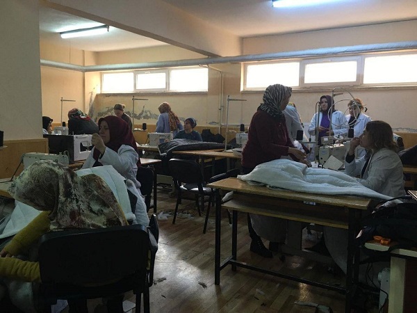 Foto - Bu tulumlar -20 dereceye dayanıyor! Afet bölgesi için seferber oldular