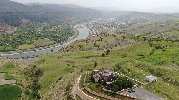 Foto - Bu türbe 523 yıldır ayakta!