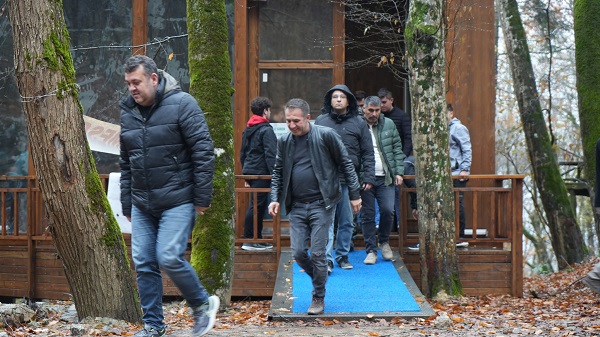 Foto - Bu türbeye gelen aç kalmıyor