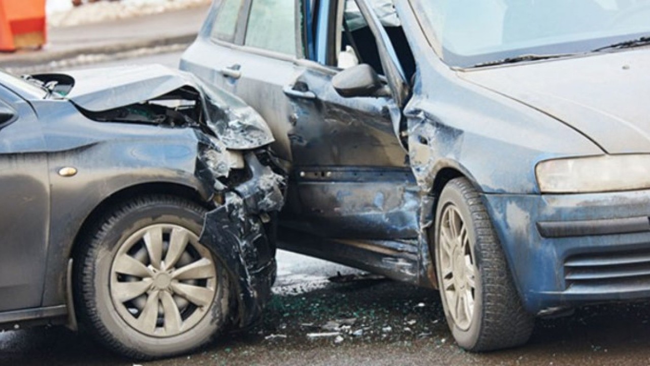 Foto - Bu tuzağa sakın düşmeyin! Trafik kazasından hemen sonra arıyorlar