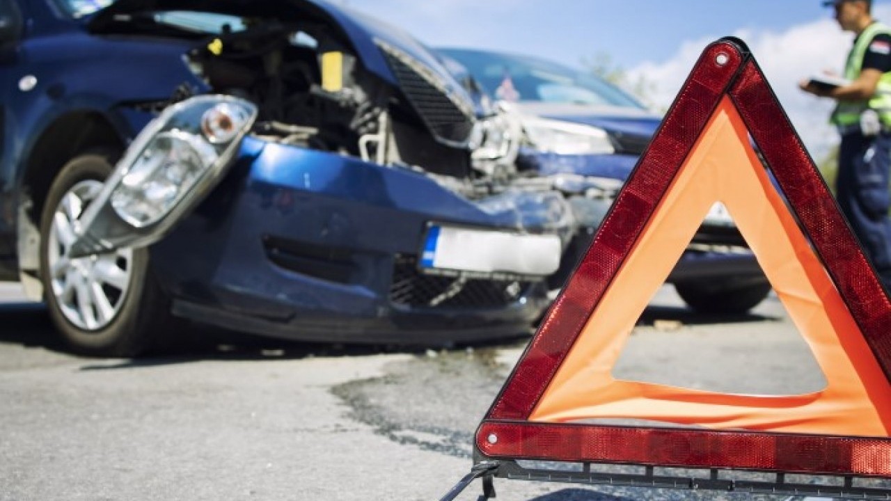 Foto - Bu tuzağa sakın düşmeyin! Trafik kazasından hemen sonra arıyorlar