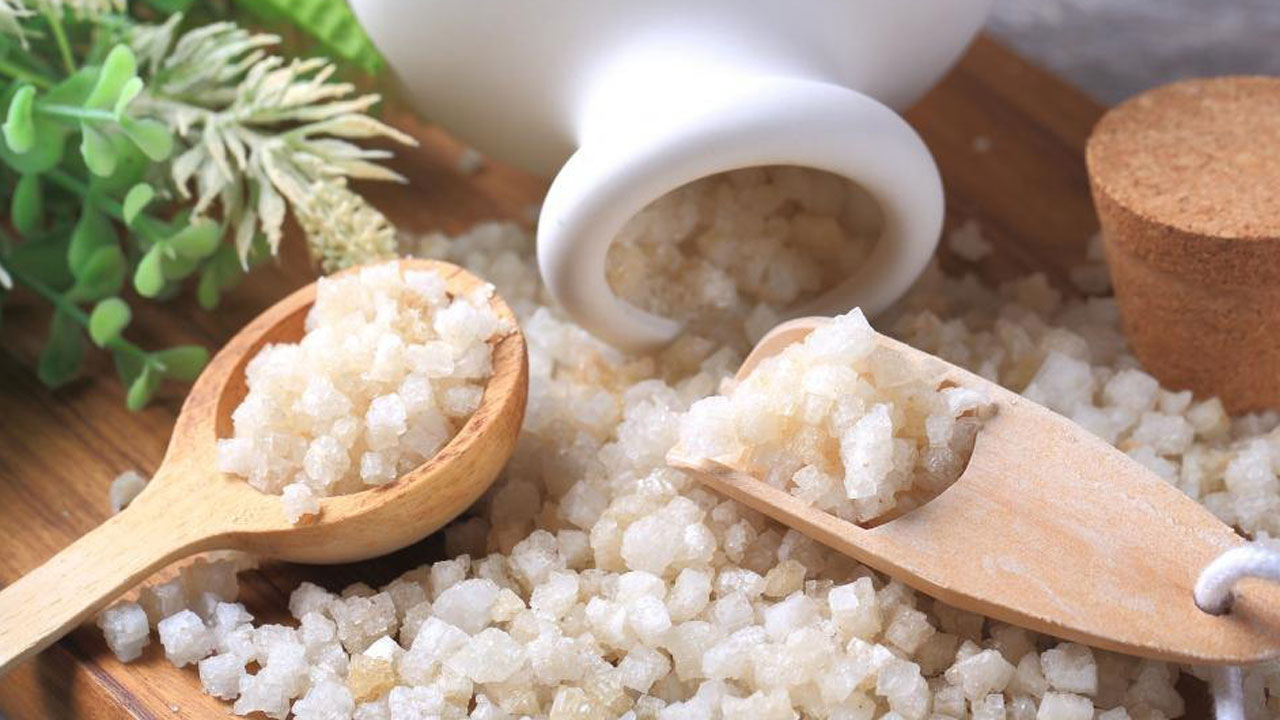 Foto - Bu tuzu evinizden eksik etmeyin! Yorgun kaslara ve strese 20 dakikada veda edin