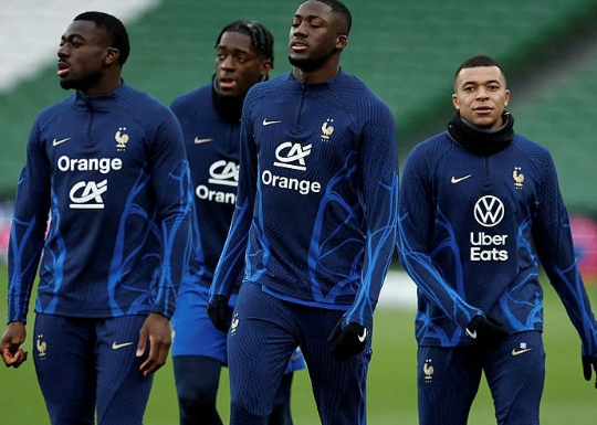 Foto - Bu üç yıldızdan biri kesin Aslan olacak! Galatasaray'dan Fransa çıkarması: Dikkat çeken gelişme...