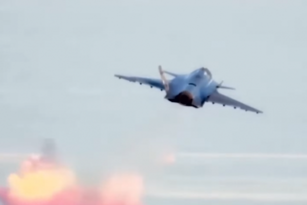 Foto - Bu uçuşu ABD'liler bile yapamadı! Selçuk Bayraktar Türkiye'yi sallayacak haberi verdi