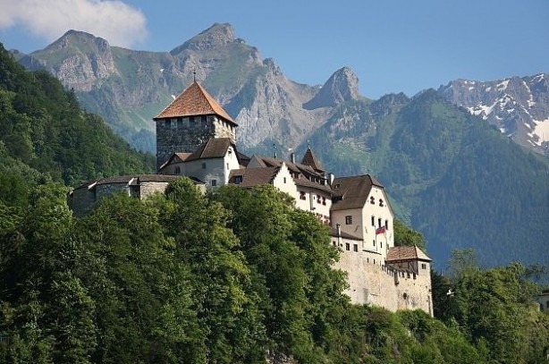 Foto - Bu ülkelerde ordu yok