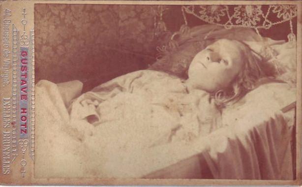 Foto - Bu ülkelerin ölülerine yaptıklarına inanamayacaksınız!