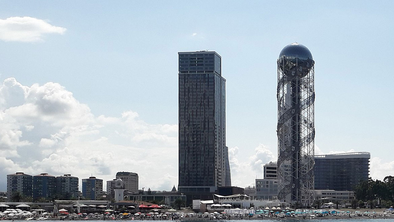 Foto - Bu ülkeye kimliğinizi alıp gidebilirsiniz! Masalsı bir Avrupa kenti hissi yaşatıyor