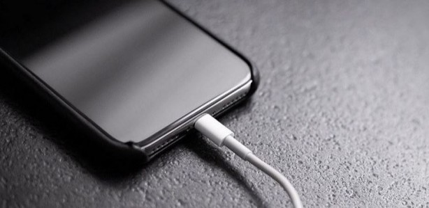 Foto - Bu uygulamalar telefon şarjını tüketiyor