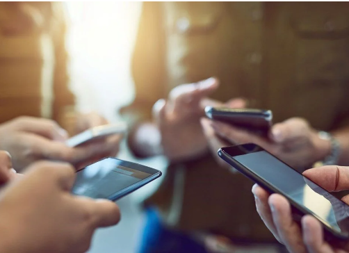 Foto - Bu uygulamaları telefonunuzdan hemen silin! Son dakika uyarısı yapıldı: Beş parasız kalabilirsiniz