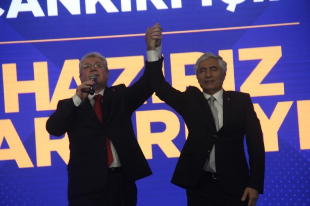 Foto - Bu vaadi duyan Çankırılı emekliler memleketlerine dönecek