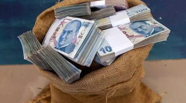 Foto - Bu yılın en beğenilen 10 otomobili açıklandı! 100 kişiden 93'ü hayran kaldı