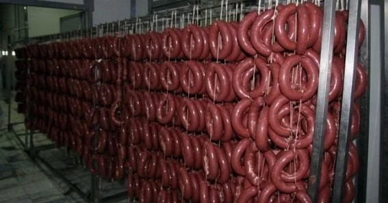 Foto - Bu yiyecekleri evinize bile sokmayın!